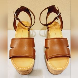 Dolce Vita Platform Sandal Wedge 7 New